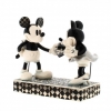 Figurina Mickey and Minnie Mouse - Real Sweetheart