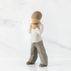 Willow Tree figurine - Heart of Gold - Boy