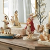 Snow White figurine with friends from the forest