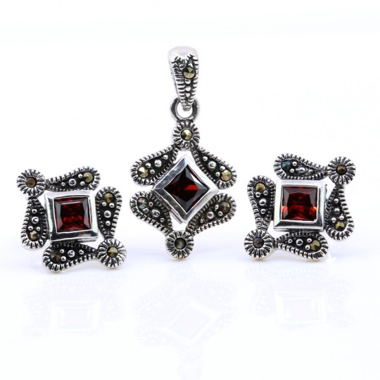 Set Romb cu marcasite, cercei, pandantiv, argint 925, rosu magma