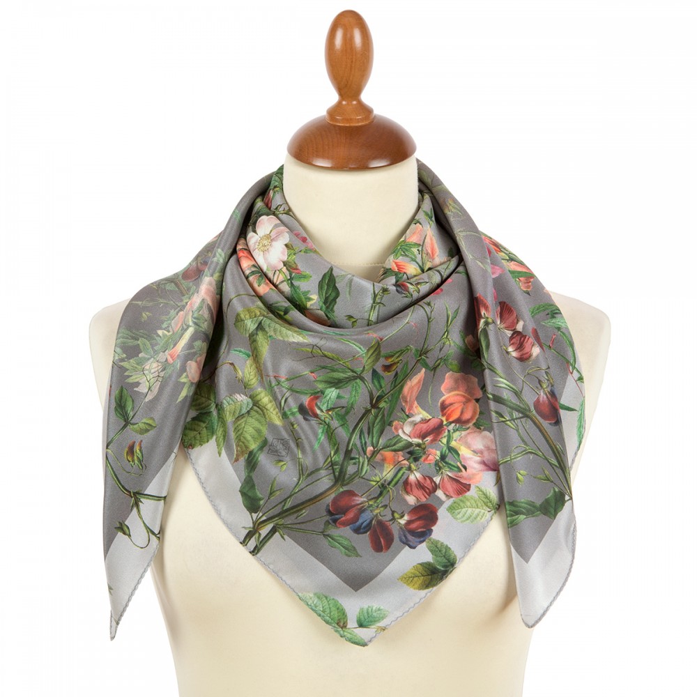 Premium scarf Botanika, crepe de chine silk - 89x89cm